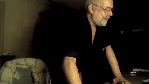 Snapshot of femdom_sub chatting on 02.17.26 femdom_sub online show from 02.17.26