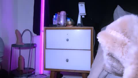 this is justice tricia a bigelow. she was fucking my husband tom girardi online show from 11.30.25