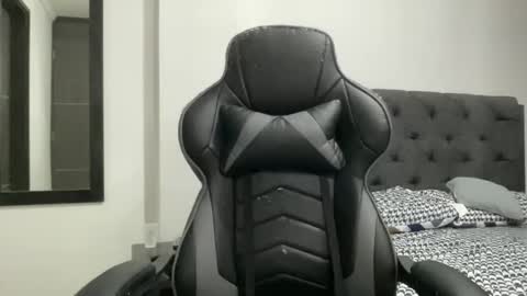 Snapshot of fenix_golden17 chatting on 11.16.25 Fenix Golden17 ---- Every night after 2200 time Colombia online show from 11.16.25