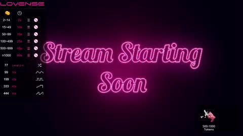 Snapshot of ferallberrys chatting on 09.29.25 Milana online show from 09.29.25