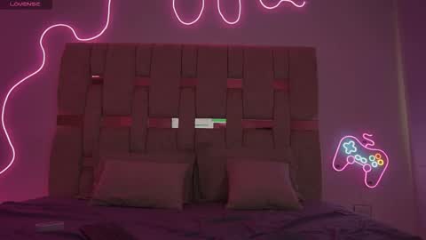 Snapshot of fernanda_thail_ chatting on 02.19.26 fernanda_thail_ online show from 02.19.26