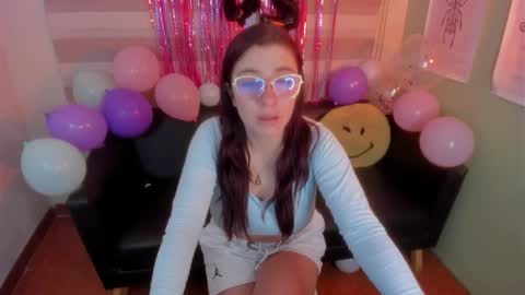 Snapshot of fernandadiaz05 chatting on 01.11.25 Fernanda Diaz online show from 01.11.25