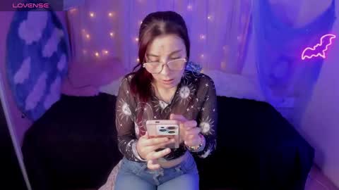 Snapshot of fernandadiaz05 chatting on 01.26.25 Fernanda Diaz online show from 01.26.25