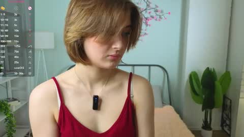 Snapshot of fernandafurfey chatting on 05.28.26 Rachel online show from 05.28.26