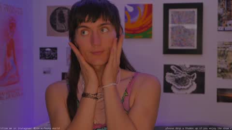 Snapshot of fernydew chatting on 01.18.25 Fern next stream 430pm Monday PST online show from 01.18.25