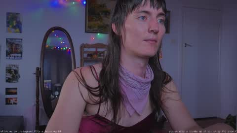 Snapshot of fernydew chatting on 03.07.25 Fern next stream 430pm Monday PST online show from 03.07.25