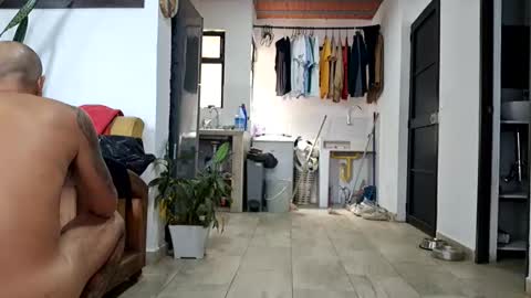 insta ferxx1210 Fercho online show from 10.21.25