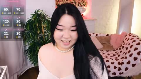 Snapshot of ferry_tail chatting on 02.28.25 ferry_tail online show from 02.28.25