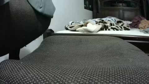 fescarf1991 online show from 09.28.25