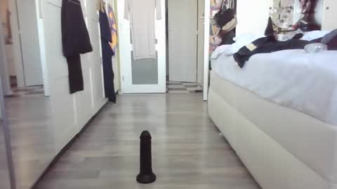 Snapshot of fetishman84 chatting on 02.24.25 fetishman84 online show from 02.24.25