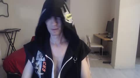 Snapshot of feuerfree chatting on 02.26.25 FeuerHeat online show from 02.26.25