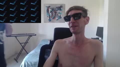 Snapshot of feuerfree chatting on 02.28.25 FeuerHeat online show from 02.28.25