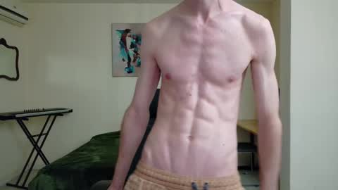 Snapshot of feuerfree chatting on 10.04.25 FeuerHeat online show from 10.04.25