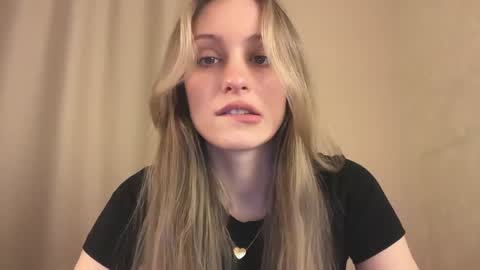 Lisa online show from 01.20.25