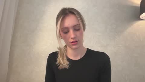 Lisa online show from 10.23.25