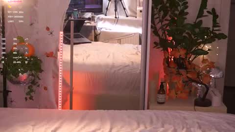 Snapshot of ffoxyflame chatting on 10.30.25 -- stay in touch with me online show from 10.30.25