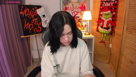 Snapshot of fiamoory chatting on 01.03.25 fiamoory online show from 01.03.25
