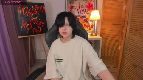 Snapshot of fiamoory chatting on 01.25.25 fiamoory online show from 01.25.25