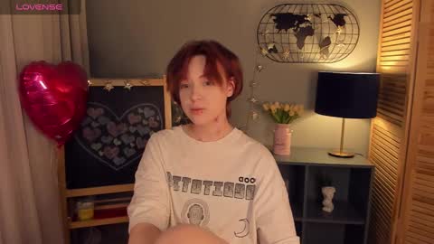 Snapshot of fiamoory chatting on 02.15.25 fiamoory online show from 02.15.25