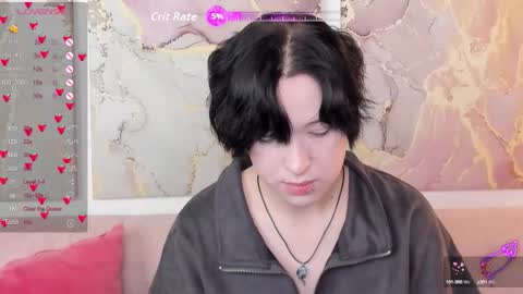 Snapshot of fiamoory chatting on 09.18.25 fiamoory online show from 09.18.25