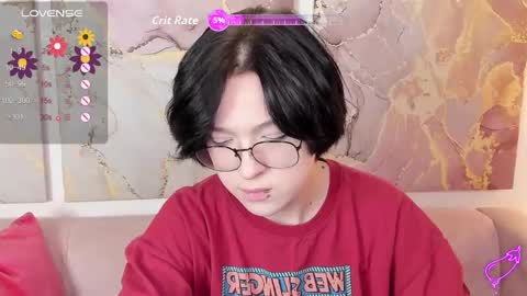 Snapshot of fiamoory chatting on 10.17.25 fiamoory online show from 10.17.25