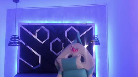   online show from 03.12.25