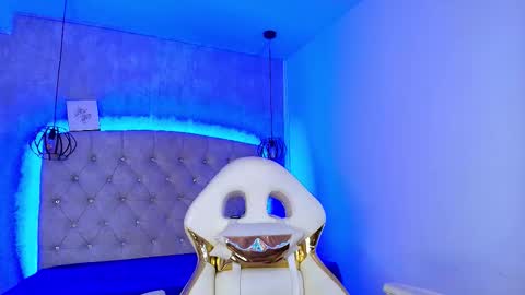   online show from 10.17.25