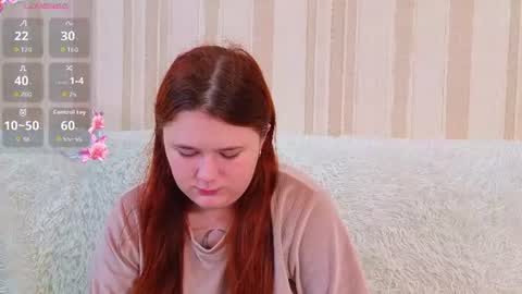 Snapshot of fiery_foxy chatting on 07.09.26 Mabel online show from 07.09.26