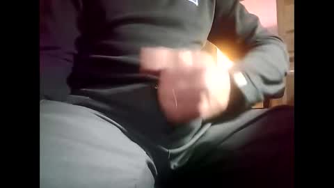 Snapshot of fifi010203 chatting on 10.21.25 fifi010203 online show from 10.21.25