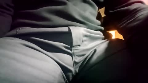 Snapshot of fifi010203 chatting on 10.28.25 fifi010203 online show from 10.28.25