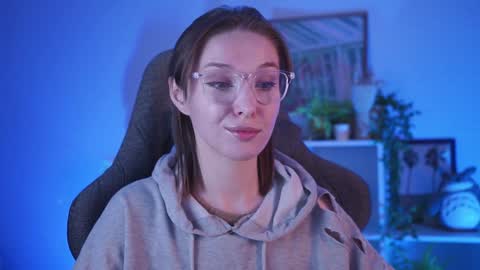 cap and Lana  online show from 01.11.25