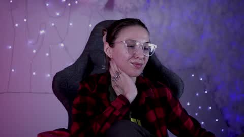 cap and Lana  online show from 01.18.25