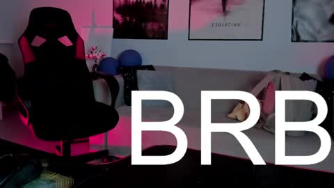 cap and Lana  online show from 02.06.25