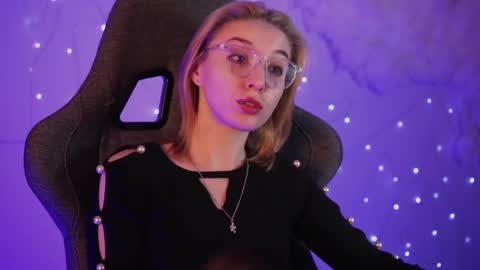 cap and Lana  online show from 02.27.25