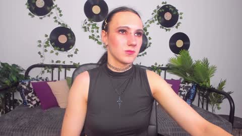 Honey Ill be waiting for you Tue Wed Thu Fri Sat Sun 10am-5pm online show from 01.16.25