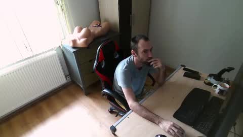 Jane and Findo online show from 03.01.25