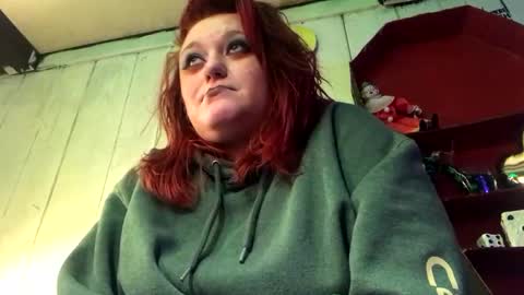 Snapshot of findommefoxi chatting on 01.22.25 findommefoxi online show from 01.22.25