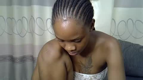 fine_queen12 online show from 12.05.24