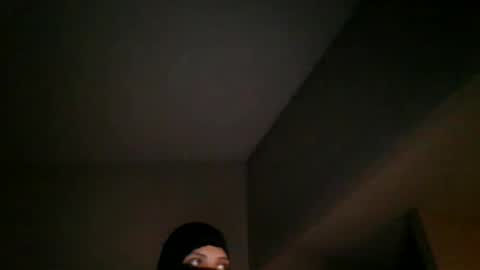 Snapshot of fineassmexican2224 chatting on 09.29.25 fineassmexican2224 online show from 09.29.25