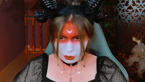 Snapshot of fioramarmoris chatting on 01.02.25 fiora online show from 01.02.25