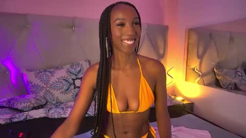 Fiorela Lenin  online show from 11.18.25