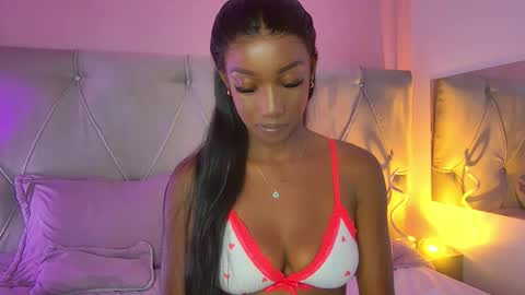 Snapshot of fiorelalenin chatting on 01.05.26 Fiorela Lenin online show from 01.05.26