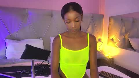 Snapshot of fiorelalenin chatting on 01.13.26 Fiorela Lenin online show from 01.13.26