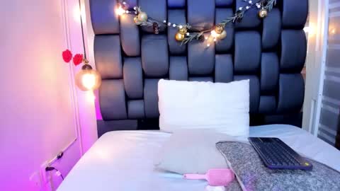 Fio  online show from 04.22.26