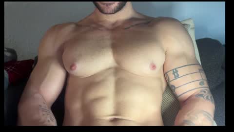 Snapshot of fireanddesire27 chatting on 01.21.25 FireAndDesire27 online show from 01.21.25