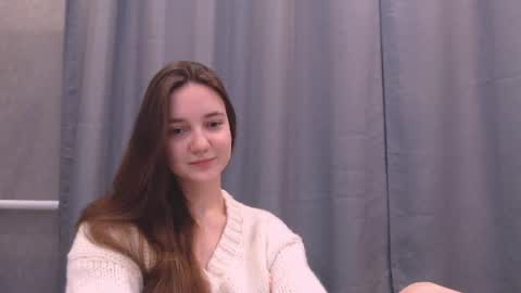 fireflies_fly_ online show from 01.13.25