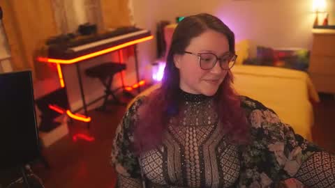 Lio Roxy online show from 12.18.25