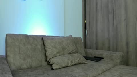 Snapshot of fit_fray chatting on 11.21.25 FRAIDER online show from 11.21.25