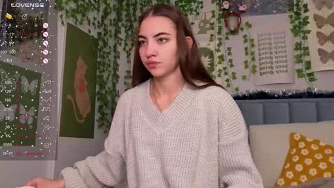 Snapshot of fit_girlfriend chatting on 12.15.25 Ashle online show from 12.15.25