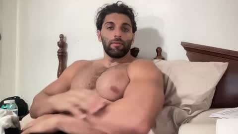 fitcurvyman4fun_69 online show from 04.05.26